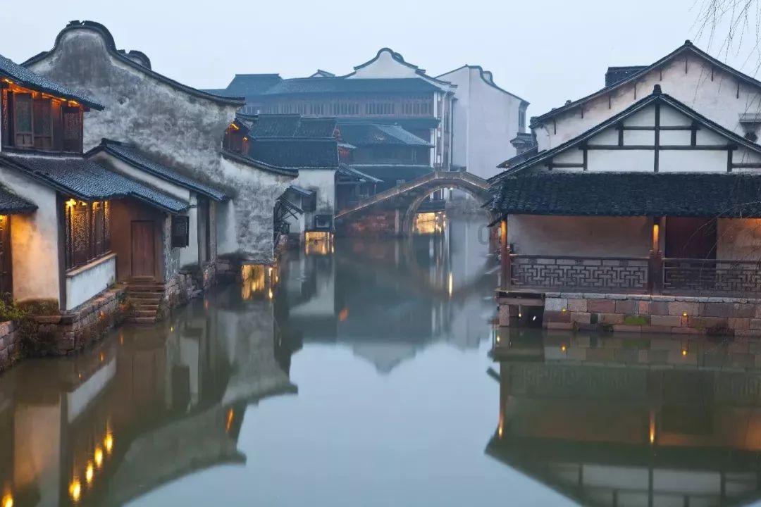 逃离违建房屋9